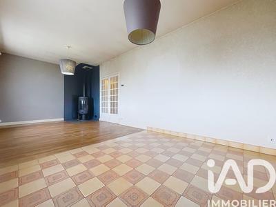 Maison - 107 m² - 5 pièces