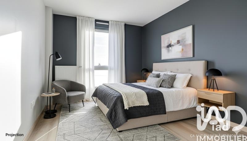 Appartement - 93 m² - 4 pièces