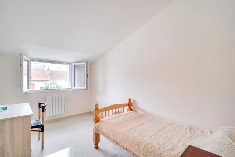 Maison - 121 m² - 5 pièces