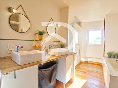 Maison de village - 166 m² - 5 pièces