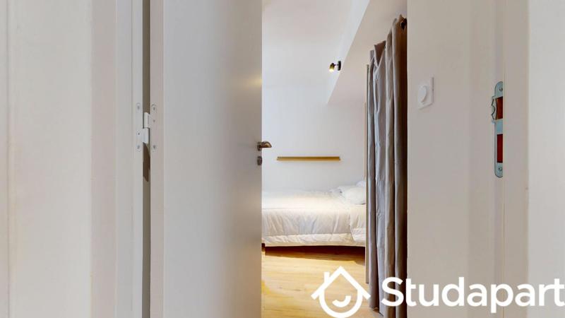 Chambre - 9 m² - 1 pièce