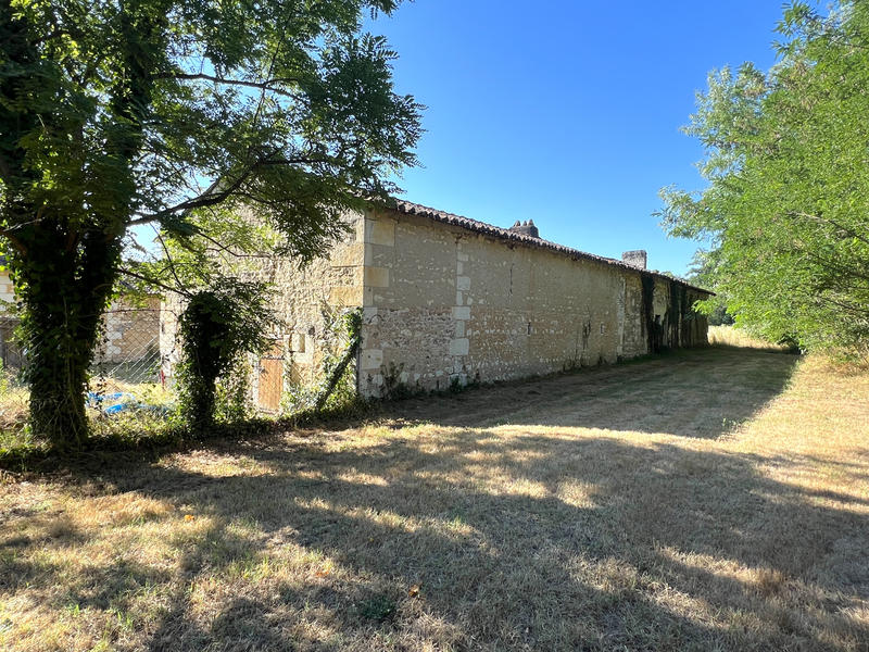 Maison - 95 m² - 2 pièces