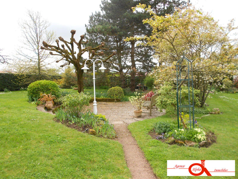 Maison - 180 m² - 6 pièces