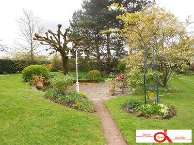 Maison - 180 m² - 6 pièces