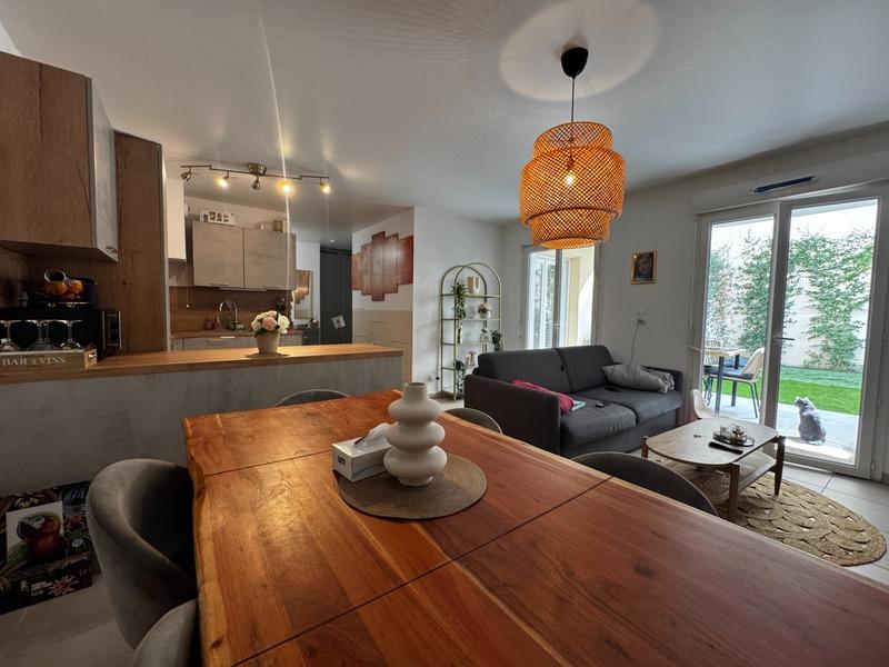 Appartement - 60 m² - 3 pièces