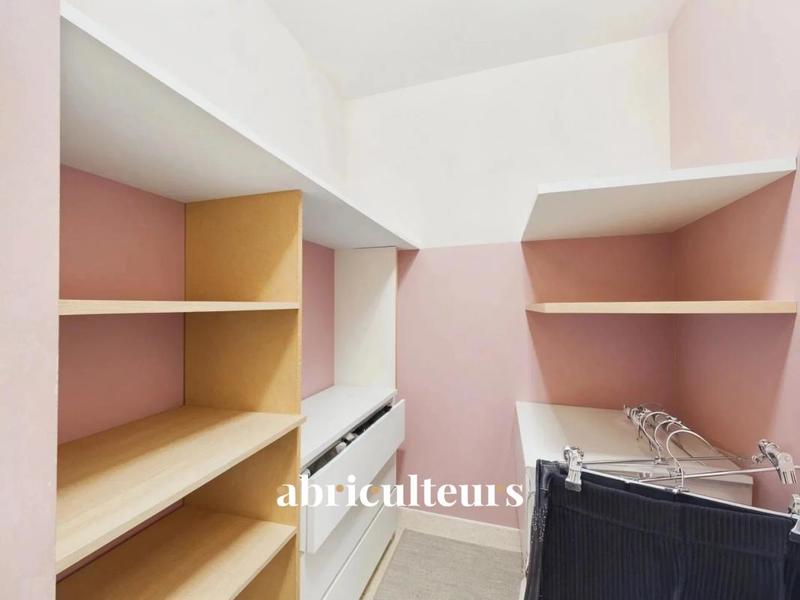 Appartement ancien - 65 m² - 3 pièces