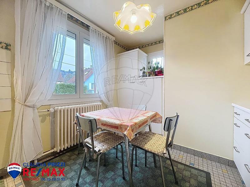 Maison - 85 m² - 4 pièces