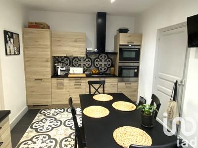 Maison - 190 m² - 9 pièces