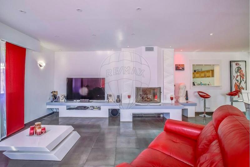 Villa - 193 m² - 5 pièces