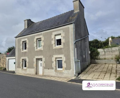 Maison - 81 m² - 5 pièces