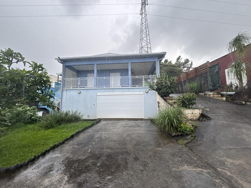 Maison - 94 m² - 3 pièces