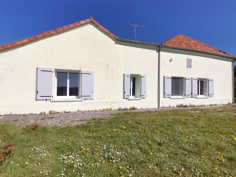 Maison - 168 m² - 8 pièces