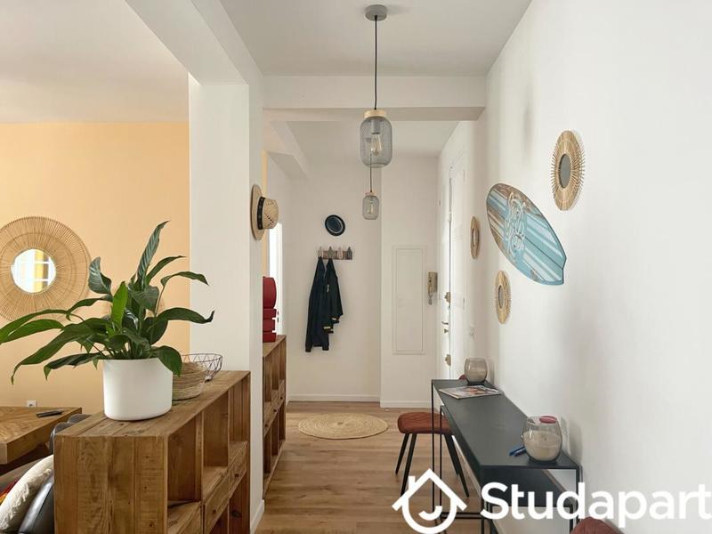 Chambre - 11 m² - 1 pièce