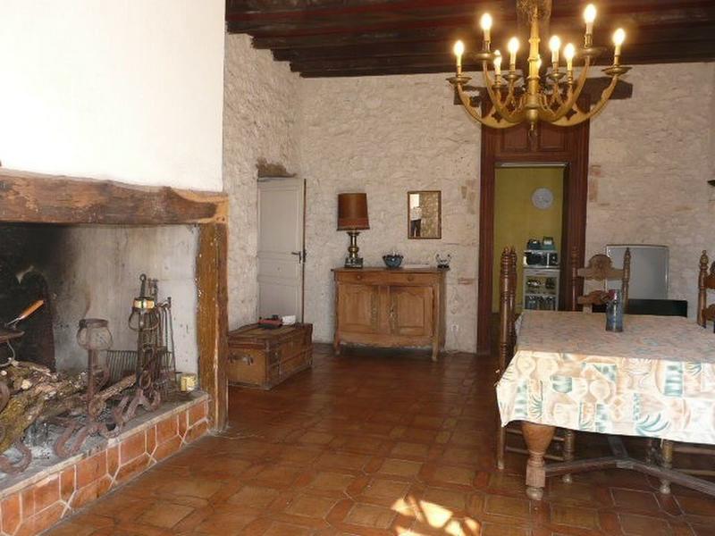 Maison - 250 m² - 7 pièces