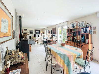 Maison - 146 m² - 7 pièces