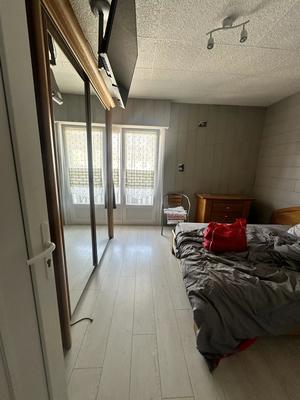 Appartement - 193 m² - 7 pièces