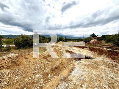 Terrain constructible - 725 m²