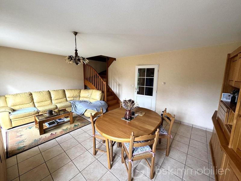 Maison - 82 m² - 5 pièces