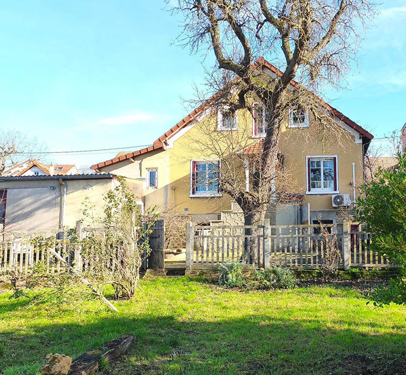 Maison - 120 m² - 5 pièces