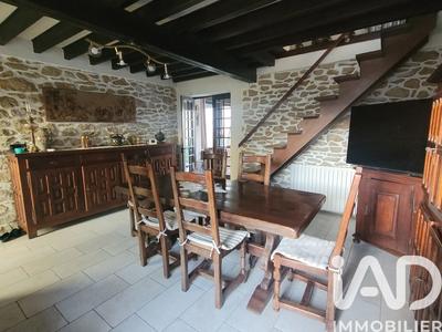 Maison - 110 m² - 4 pièces