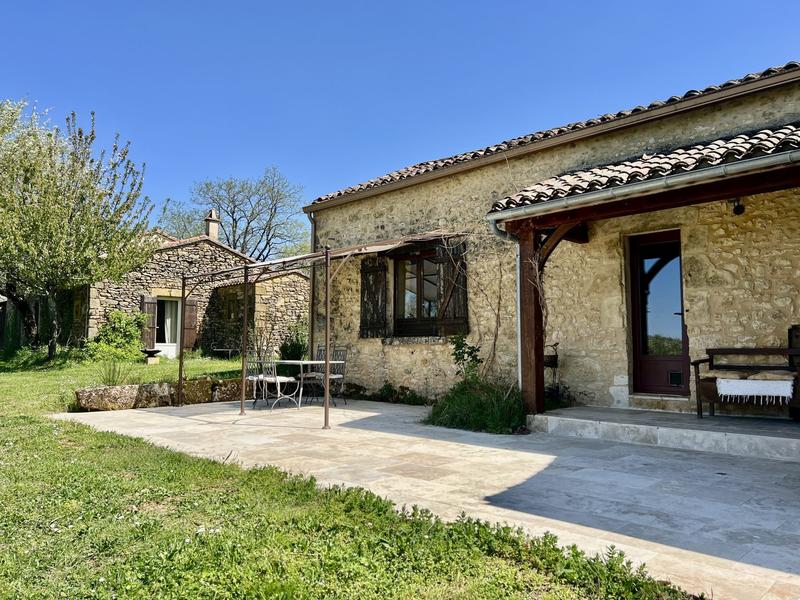 Appartement - 163 m² - 5 pièces