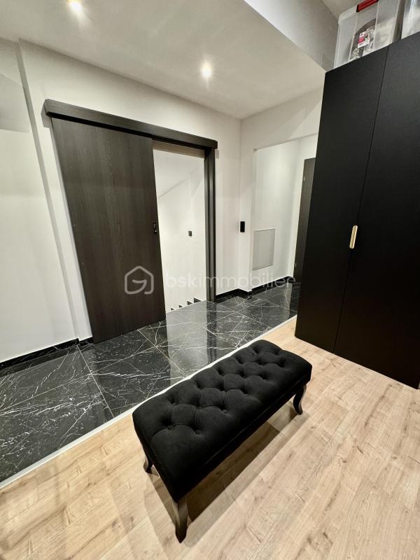 Duplex - 121 m² - 6 pièces