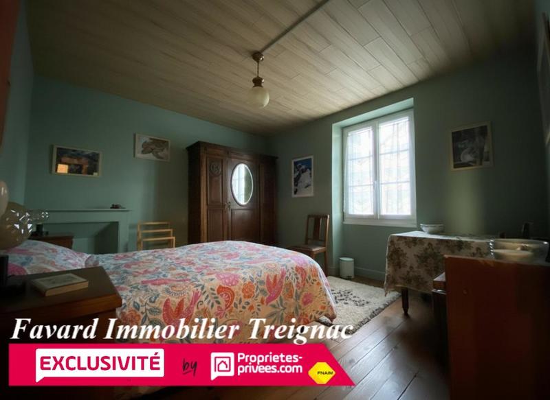 Maison - 330 m² - 8 pièces