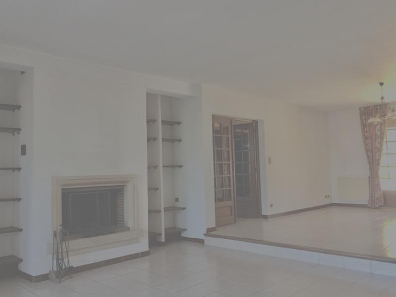 Maison - 200 m² - 6 pièces