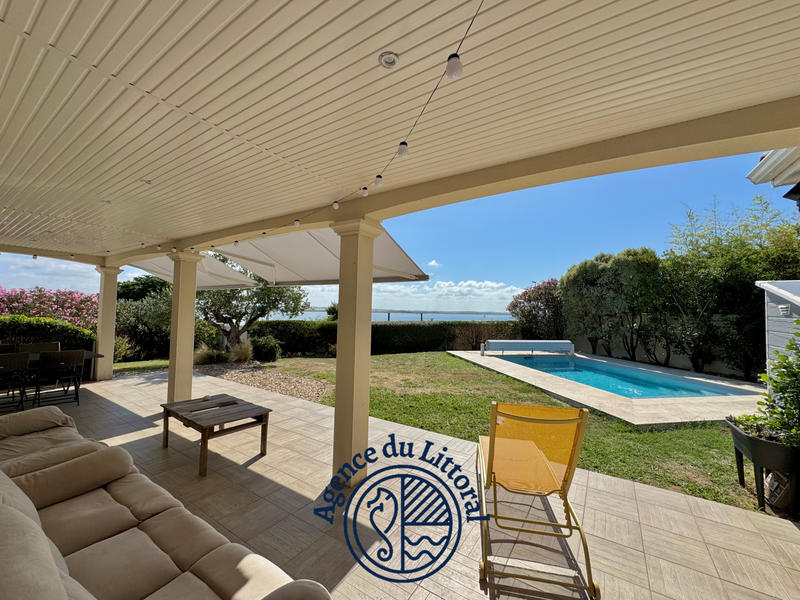 Maison - 171 m² - 7 pièces