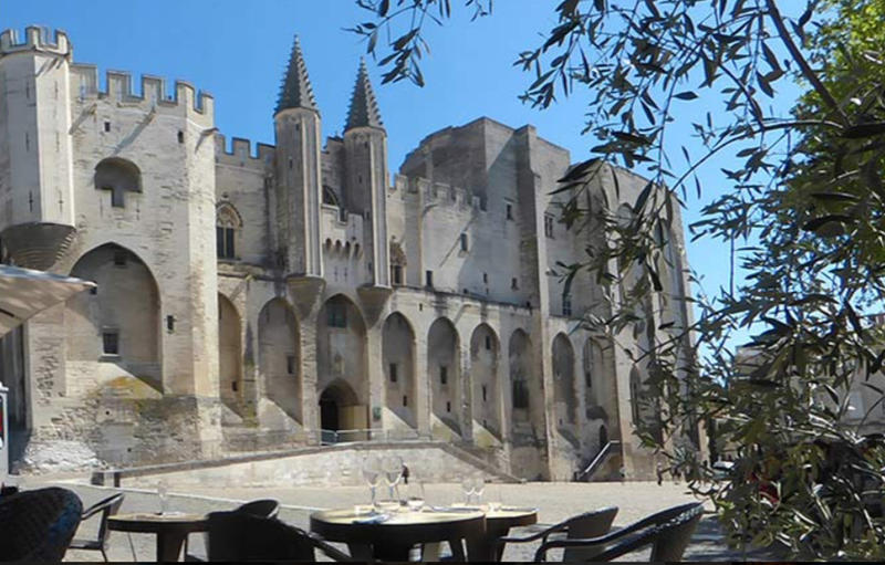 Fonds de commerce - 180 m²