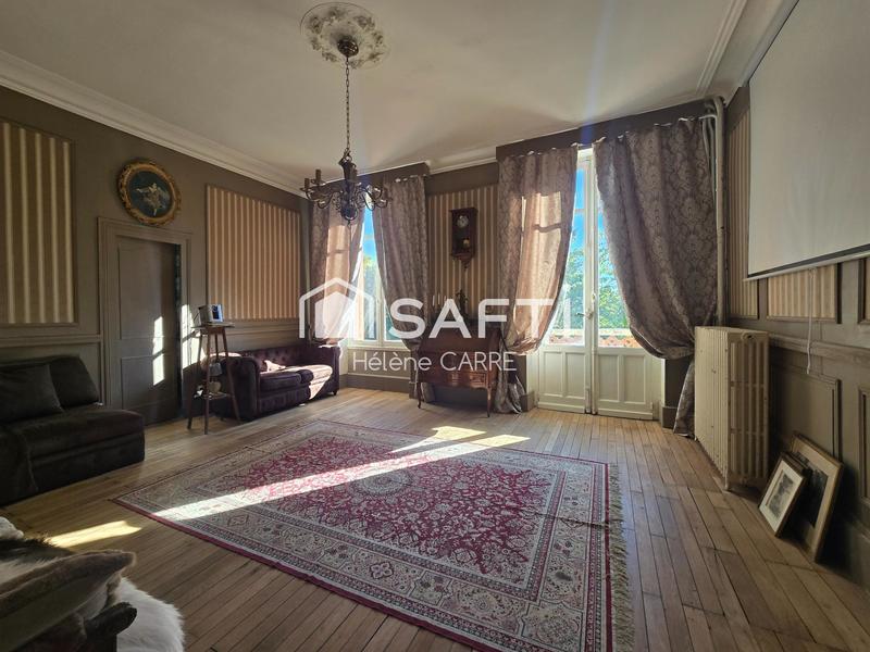 Château - 670 m² - 16 pièces