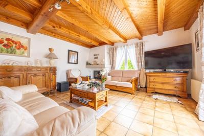 Maison - 101 m² - 4 pièces