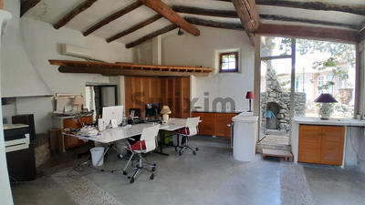 Maison de village - 400 m² - 21 pièces