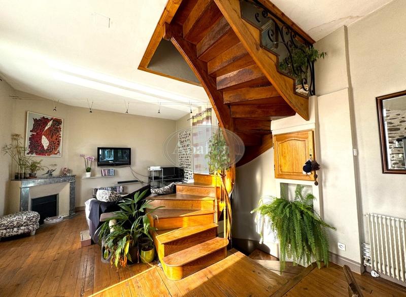 Maison - 112 m² - 5 pièces