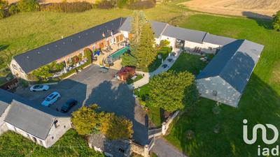 Maison - 513 m² - 11 pièces