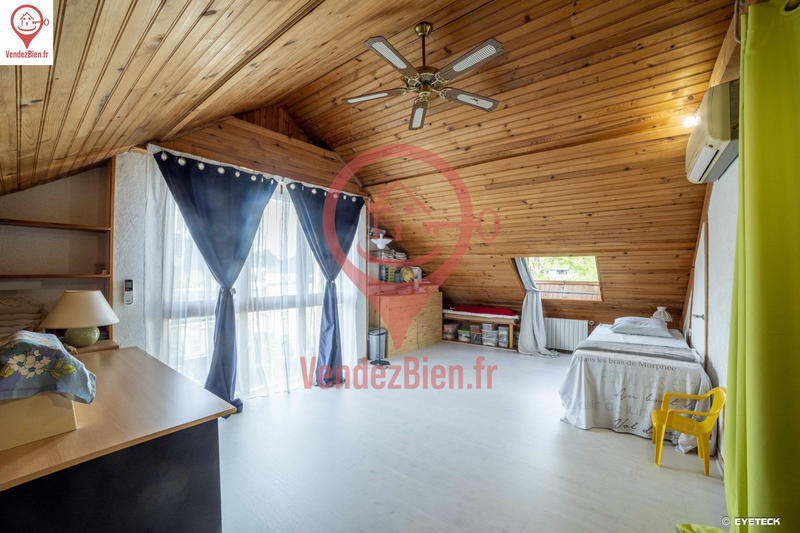 Maison - 130 m² - 5 pièces