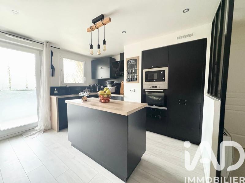 Appartement - 66 m² - 3 pièces