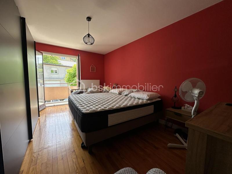 Appartement - 91 m² - 4 pièces