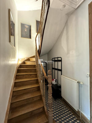 Maison ancienne - 200 m² - 7 pièces