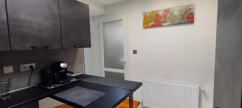 Appartement - 100 m² - 5 pièces