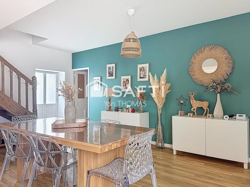 Maison de ville - 220 m² - 7 pièces