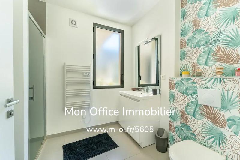 Villa - 220 m² - 5 pièces