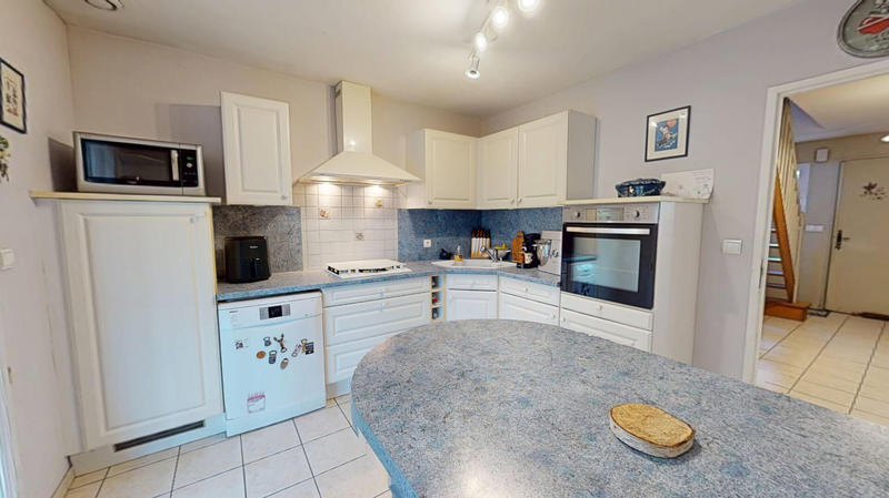 Maison - 112 m² - 6 pièces