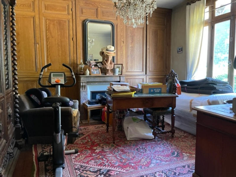 Maison - 316 m² - 10 pièces