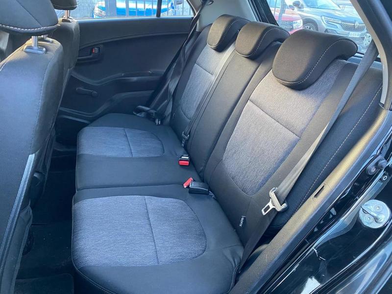 Kia Picanto Motion 1.0l 69cv Radars Ar/Radio/Vitres Av Electriques/Centralisation