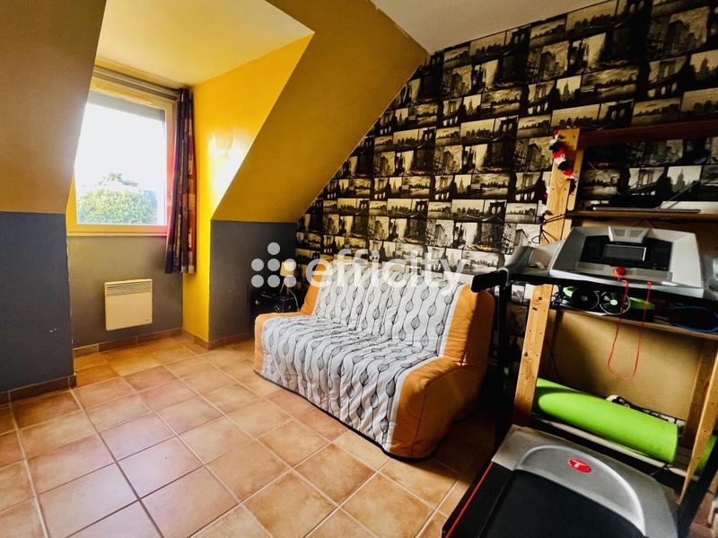 Pavillon - 133 m² - 7 pièces