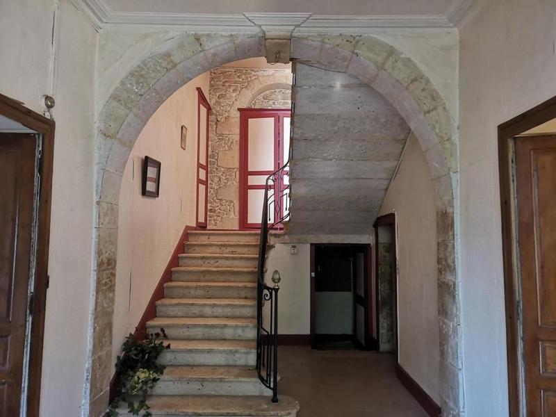 Maison de ville - 283 m² - 7 pièces