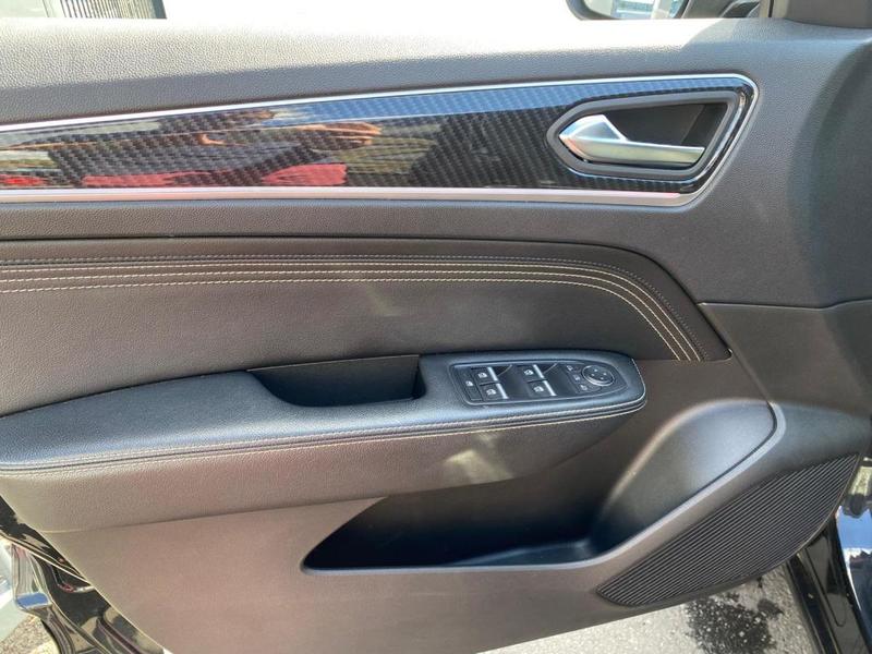 Renault Arkana E-tech full hybride 145 cv engineered caméra gps CarPlay radars av ar 1 ère main