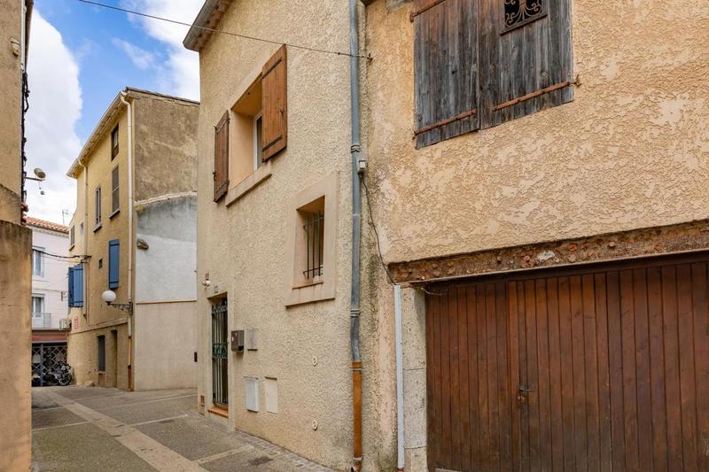 Maison - 216 m² - 6 pièces