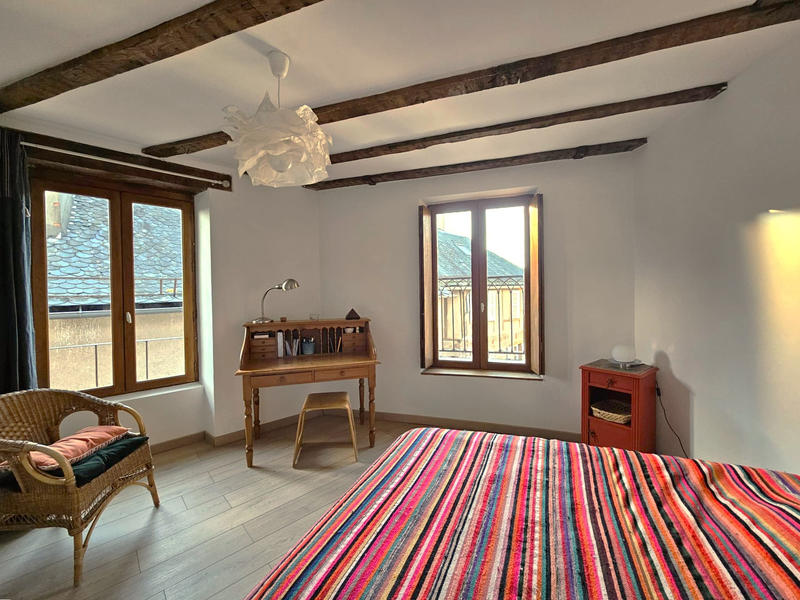 Appartement - 110 m² - 4 pièces